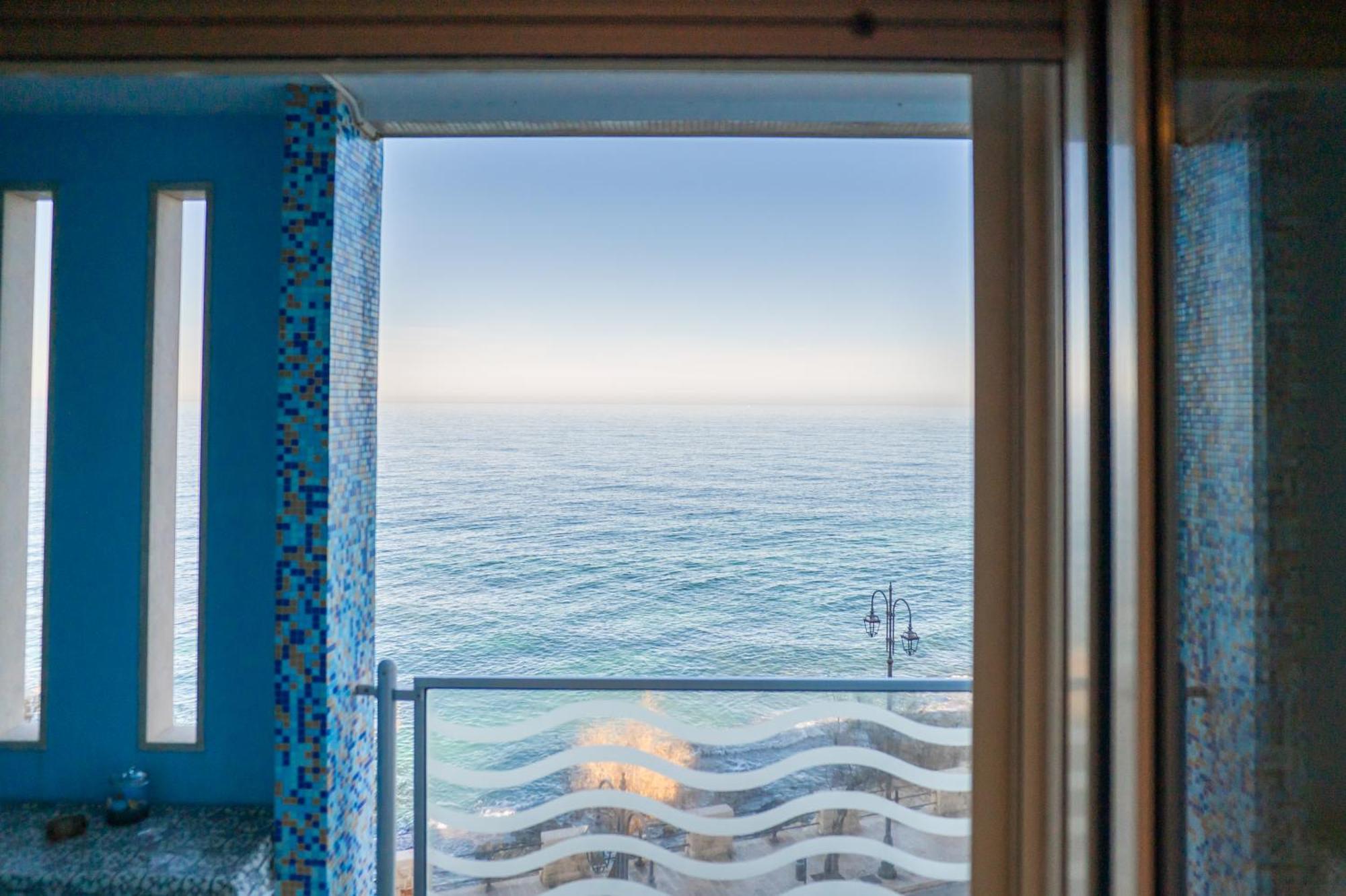 Апартаменти Milu'Seaview Ampia Casa Vista Mare Джовінаццо Екстер'єр фото