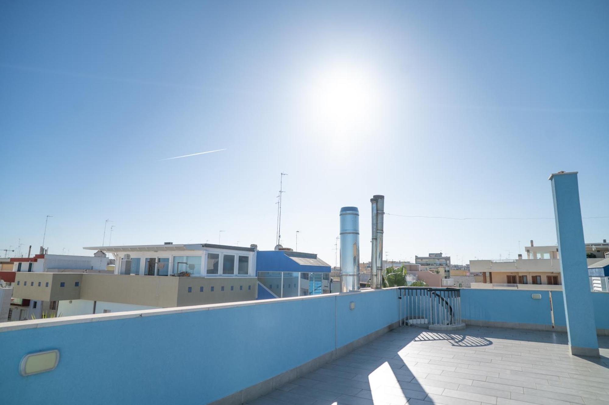 Апартаменти Milu'Seaview Ampia Casa Vista Mare Джовінаццо Екстер'єр фото